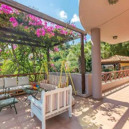 Modern Villas With Gardens And Stunning Views Ligaria  Exterior photo