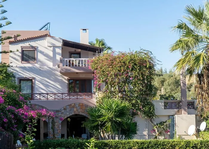 Modern Villas With Gardens And Stunning Views