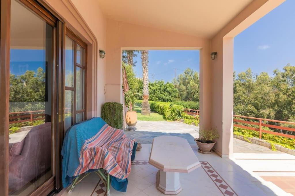 Modern With Gardens And Stunning Views