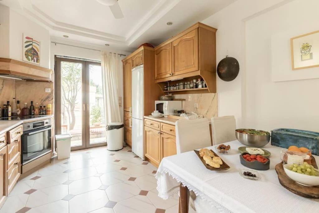 Apartmán Modern With Gardens And Stunning Views Ligaria (Crete)