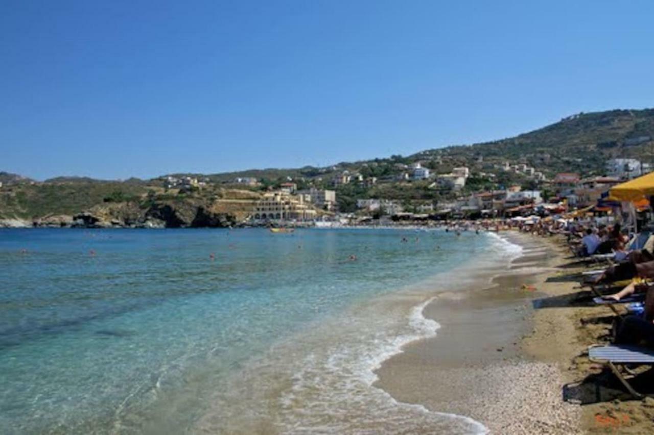 Modern With Gardens And Stunning Views Apartmán *