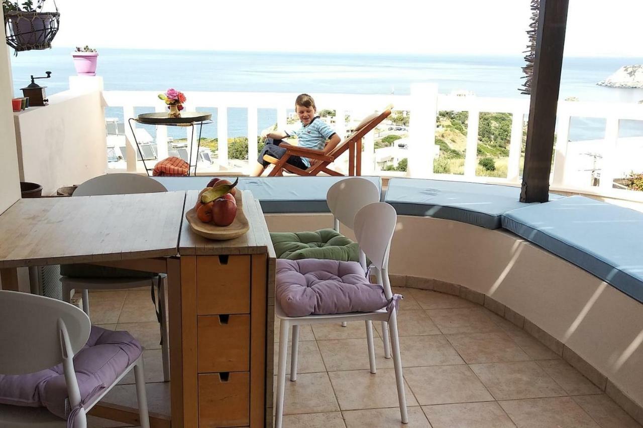 Modern With Gardens And Stunning Views Apartment *